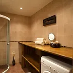 Artius Centre *