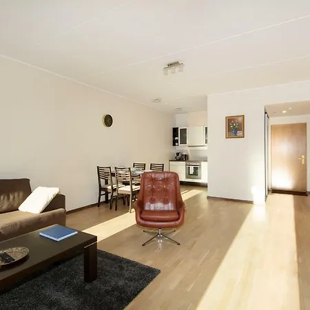 Foorum Centre Apartment *